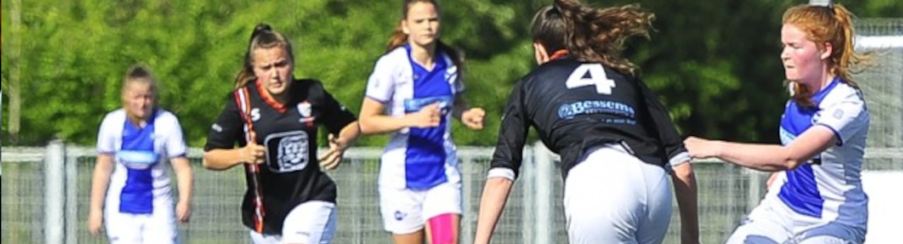 Banner - DSVP Lasergamenhuren.nl Meisjesvoetbaltoernooi 2024! - Voetbalvereniging DSVP - Pijnacker